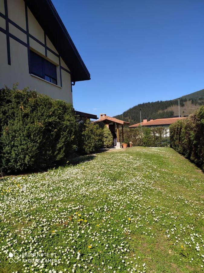 Villa Urdinetxe Luyando Exterior foto